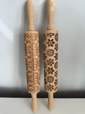 Juego de 2 pasadores enrollables para hornear vacaciones en relieve patrón de copo de nieve y reno nuevos Foto 1 de 4