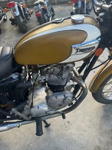 TRIUMPH BONNEVILLE T120 5 speed - Picture 1 of 15