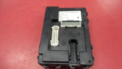 车身控制 BCM 后仪表板右侧适合 13-20 NV200 860002 — 第 1/4 张图片