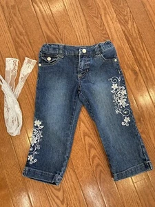 Circo Girls Sz4 Embrodered Flower Jeans Lace Belt Spring Pants - Picture 1 of 9