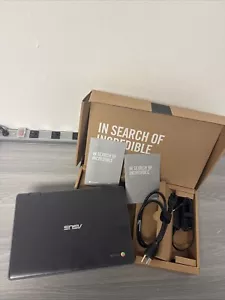 Asus Chromebook C204E Intel Celeron N4020 1.10 GHz 32 GB eMMC 4 GB RAM -Nice - Picture 1 of 17