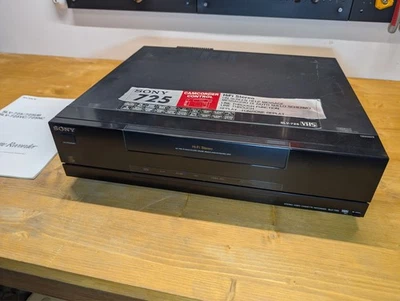 Videoregistratore VCR Vhs Sony SLV-725 - Immagine 1 di 4