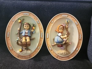 Goebel Apfelbaum Junge & Mädchen Plakette 1996. Nummeriert. 3D. - Bild 1 von 9