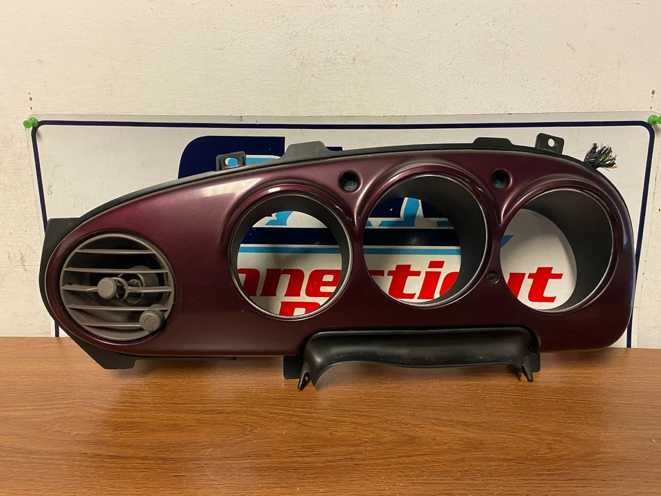 2001 CHRYSLER PT CRUISER INSTRUMENT CLUSTER BEZEL #24 - Image 1 of 4