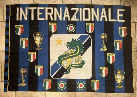 FC FOOTBALL INTERNATIONAL VINTAGE FLAG 70’s-80’s SOCCER  Jersey USED CONDITION! Cover