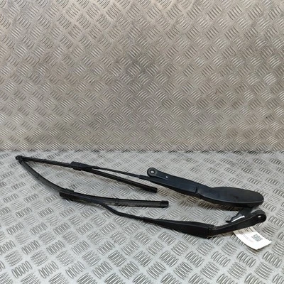 MERCEDES-BENZ E W213 Front Wiper Arms RHD A2138205402 2.0 Diesel 2020 30639083 - Image 1 of 4