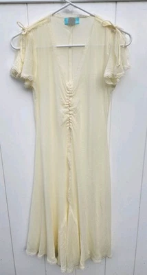 Vestido Delias Años 90 Corte Transparente y Acampanado Talla Lg Elástico Encaje Borde Manga Acampanada Beige Foto 1 de 4