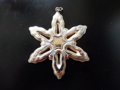 Gorham Plata Esterlina Navidad Copo de Nieve Adorno Decimoséptimo en Serie 1986 Foto 1 de 3