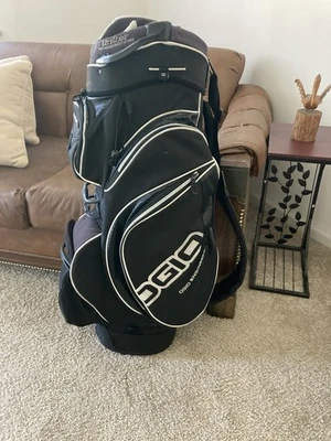Ogio тележка сумка черный, стоит немного кривой, но все в рабочем состоянии - Изображение 1 из 4