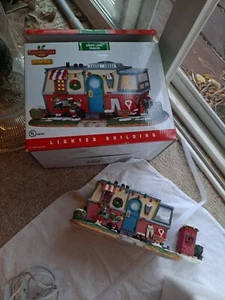Lemax Coventry Cove Santa's Lane Trailer Lighted Christmas Village HTF RARE - Picture 1 of 8