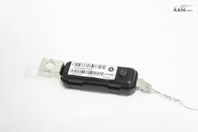 2015-2017 CHRYSLER 200 REAR RIGHT SIDE STEREO RADIO ANTENNA CAPACITOR MODULE OEM - Image 1 of 4