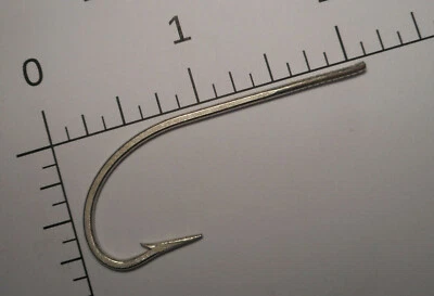 25 MUSTAD 5/0 FLY TYING BLIND EYE O'SHAUGHNESSY HOOKS FORGED MARKED TINNED 3411A - Image 1 of 4