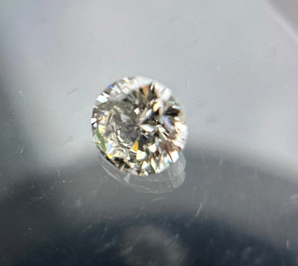 1.00 ct J VS1 – Triple Excellent Cut – Round Brilliant – GIA Certified Diamond - Image 1 of 4