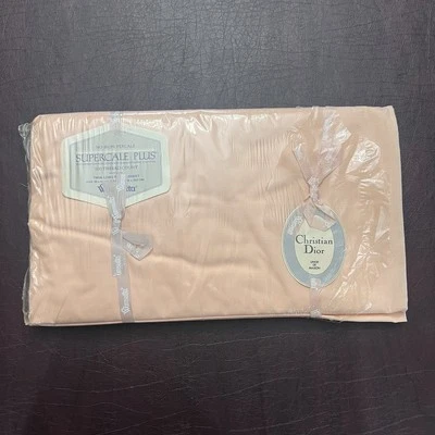 Christian Dior Wamsutta Supercale Plus Peach Twin Long Fitted Bed Sheet 39x80 - Image 1 of 4