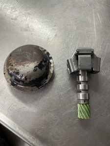 700r4 Governor Gear And Cover - Picture 1 of 10