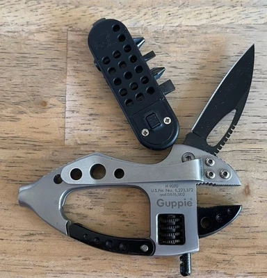 CRKT Guppie Multi Tool Model 9070 Knife, Adj Wrench, Screwdriver, LED Flashlight - Image 1 of 4
