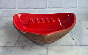 Vintage Tiki Ashtray Red Large Size 1950s USA Wood Effect Porcelain - Picture 1 of 7