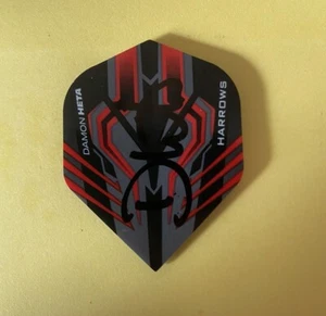 Damon Heta **HANDSIGNIERT** Darts Flug ~ SIGNIERT - Bild 1 von 5
