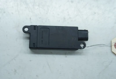 Оригинальный левый задний модуль управления сиреной сигнализации для BMW 230i F23 2017-2021 годов выпуска 9233009 - Изображение 1 из 4