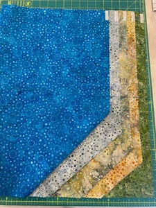 Batik Sample Card - 100% cotton - 5 fabrics - 21"w x 18"l -#143 - Picture 1 of 2