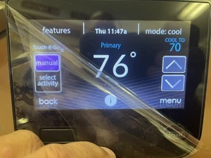 Bryant Evolution SYSTXBBECC01-B Thermostat - Version 2.0 - Picture 1 of 9