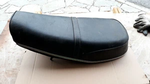 SUZUKI TITAN 500 EPOCA SELLA SEAT SATTEL CAFE RACER ACE ORIGINALE RARA KAWASAKI - Imagen 1 de 11