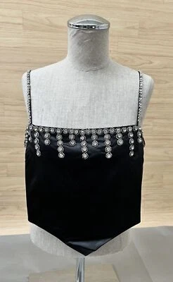 Camiseta sin mangas recortada NBD Ember correa de espagueti negra ACS 1427-H21 elige la talla Foto 1 de 4