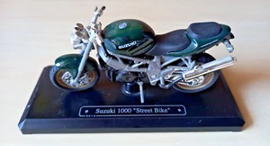 MODELLINO MOTO SUZUKI 1000 STREET BIKE Scala 1/18 Majorette Motorbike - Foto 1 di 9