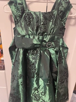 Jona Michelle 女孩 6 码深绿色特殊场合礼服球服 — 第 1/4 张图片