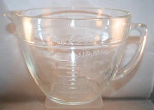 Fire King 2 Quart QT 8 Cup Measuring Batter Bowl Oven Proof Anchor Hocking - Picture 1 of 6