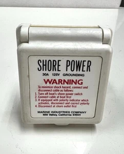 Older Marinco 301CRI-B Standard Shore Power Inlet 30 Amp 125 Volt Boat Marine - Bild 1 von 4