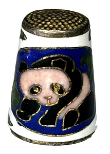 Vintage Cloisonné PANDA Bear Sewing Thimble Metal Handpainted Enamel Collectable - Picture 1 of 10