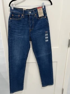 Levi's Women's High-Rise Wedgie Straight Jeans, Waist 28 L28 , Button Fly - Picture 1 of 6