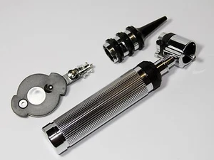 NEW Professional OTOSCOPE OPHTHALMOSCOPE DIAGNOSTIC SET - Picture 1 of 2
