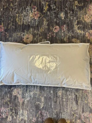 Travesseiro The Legends Luxury Royal Down King médio - Imagem 1 de 2