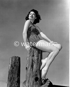 Vintage ACTRESS AVA GARDNER PIN UP - 8X10 PUBLICITY PHOTO - Picture 1 of 1