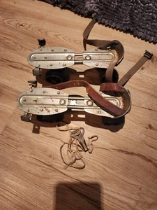 Chicago Skate Co Antique Vintage Roller Skates Leather Straps Metal 1 Key - Picture 1 of 6
