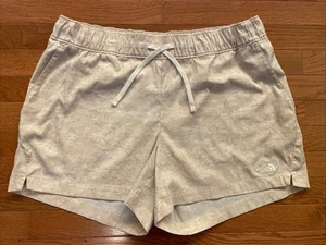 The North Face Women’s Shorts  Size XL Light Camo  1177 - Picture 1 of 8