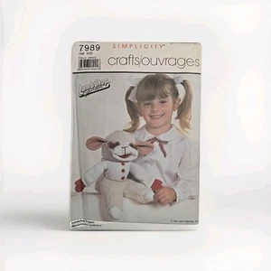 Lamb Chop Puppet 15" Tall Simplicity 7989 Sewing Pattern 1986 Vintage - Picture 1 of 9