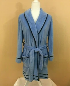 Tommy Hilfiger Sleepwear Short Plush Robe Sky Blue w/ Navy Piping - Sz S/M - Picture 1 of 5