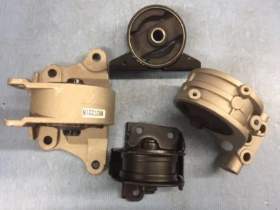 Motor Mount & Auto Trans Mount Set 4PCS for 2000-2005 Mitsubishi Eclipse 2.4L - Image 1 of 4