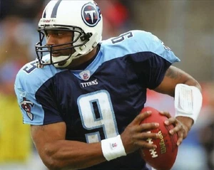 Steve McNair--Tennessee Titans--Glossy 8x10 Color Photo - Picture 1 of 1