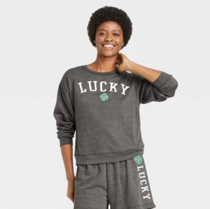Modern Lucky St. Patrick's Day Lucky Graphic Sweatshirt Women Medium Dark Gray - Picture 1 of 14