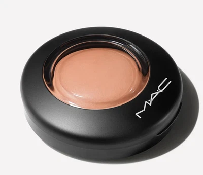 MAC Mineralize Blush In Naturally Flawless Brand New In Box 💯 Authentic! - Image 1 of 4