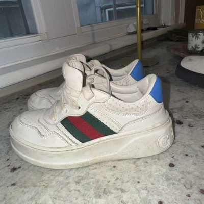 古驰儿童 Ace 运动鞋 EU 33/US 2 白色皮革绿色红色 Web 带防尘袋和盒 — 第 1/4 张图片