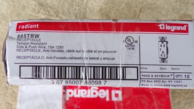Paquete de 10 receptáculos resistentes a manipulaciones Legrand Radiant 15A 125V blancos 885TRW @dS Foto 1 de 4