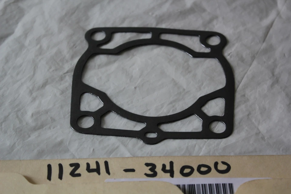 JUNTA BASE CILINDRO SUZUKI GT550 GT 550 ORIGINAL OEM 1972-1977 Foto 1 de 1