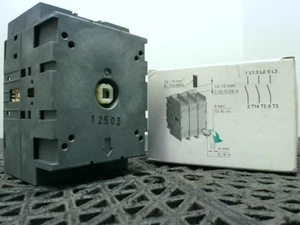 ABB OT30FT3 30A 3P 600VAC Disconnect Switch 1SCA105074R1001 - New In Box - Picture 1 of 1