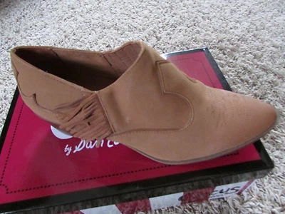 NEW CIRCUS SAM EDELMAN HERMOSA COGNAC SHOES BOHO TASSLE BOOTIES WOMENS 8.5  - Image 1 of 4