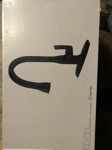 Kitchen Faucet With Pull Out Sprayer - Picture 1 of 5